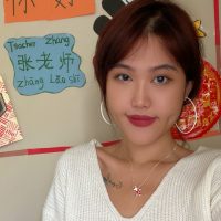 Xinyi Zhang Headshot Xinyi Zhang Headshot