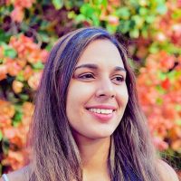 Maeva Dinnaram Headshot Maeva Dinnaram Headshot