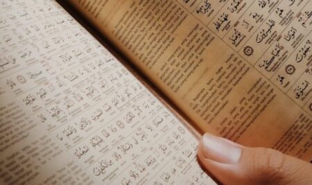 Latin vs. Arabic Alphabet: Key Differences